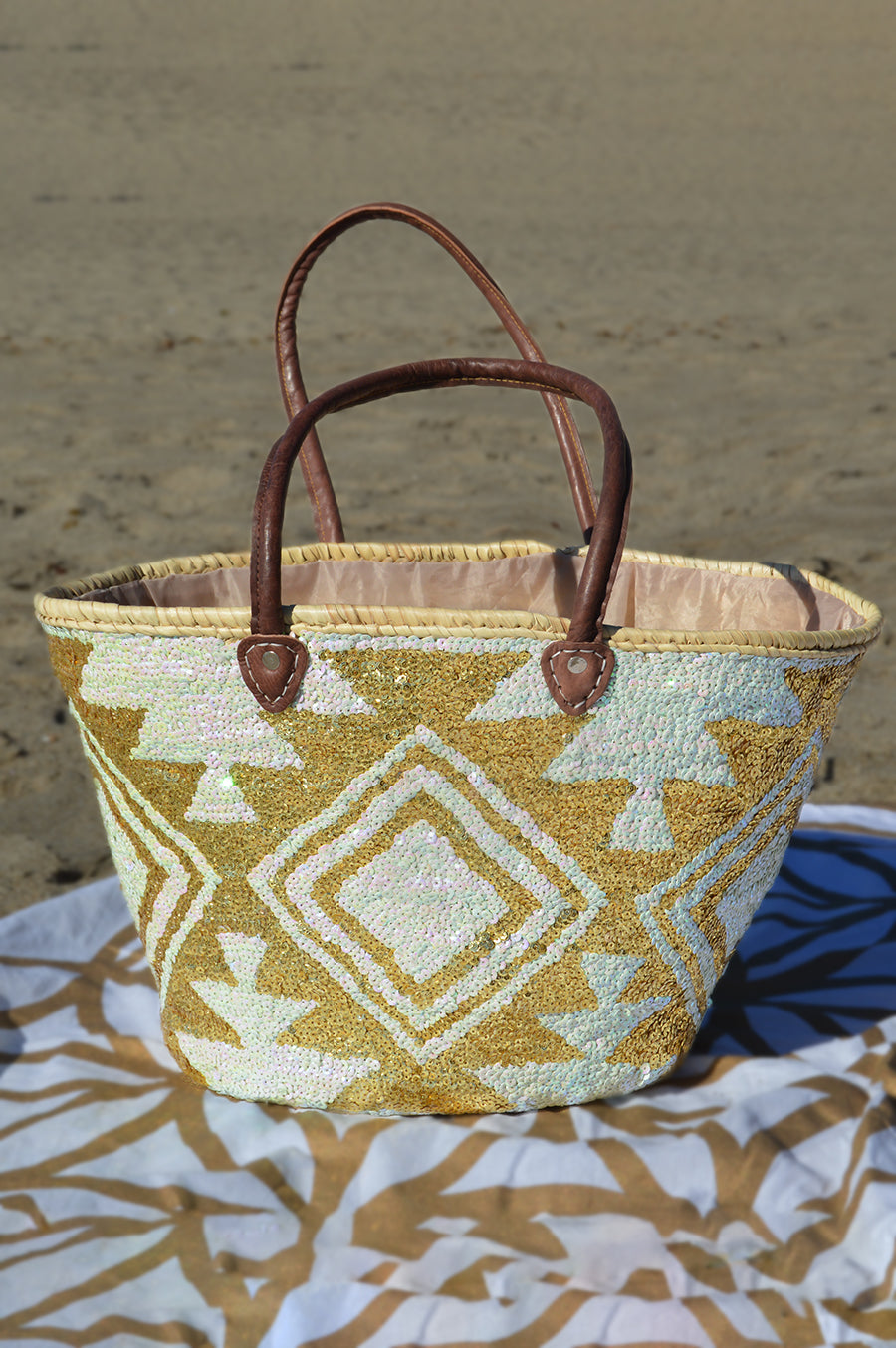 Handmade Moroccan Beach Bag - Orange Pom Pom – Malibutique