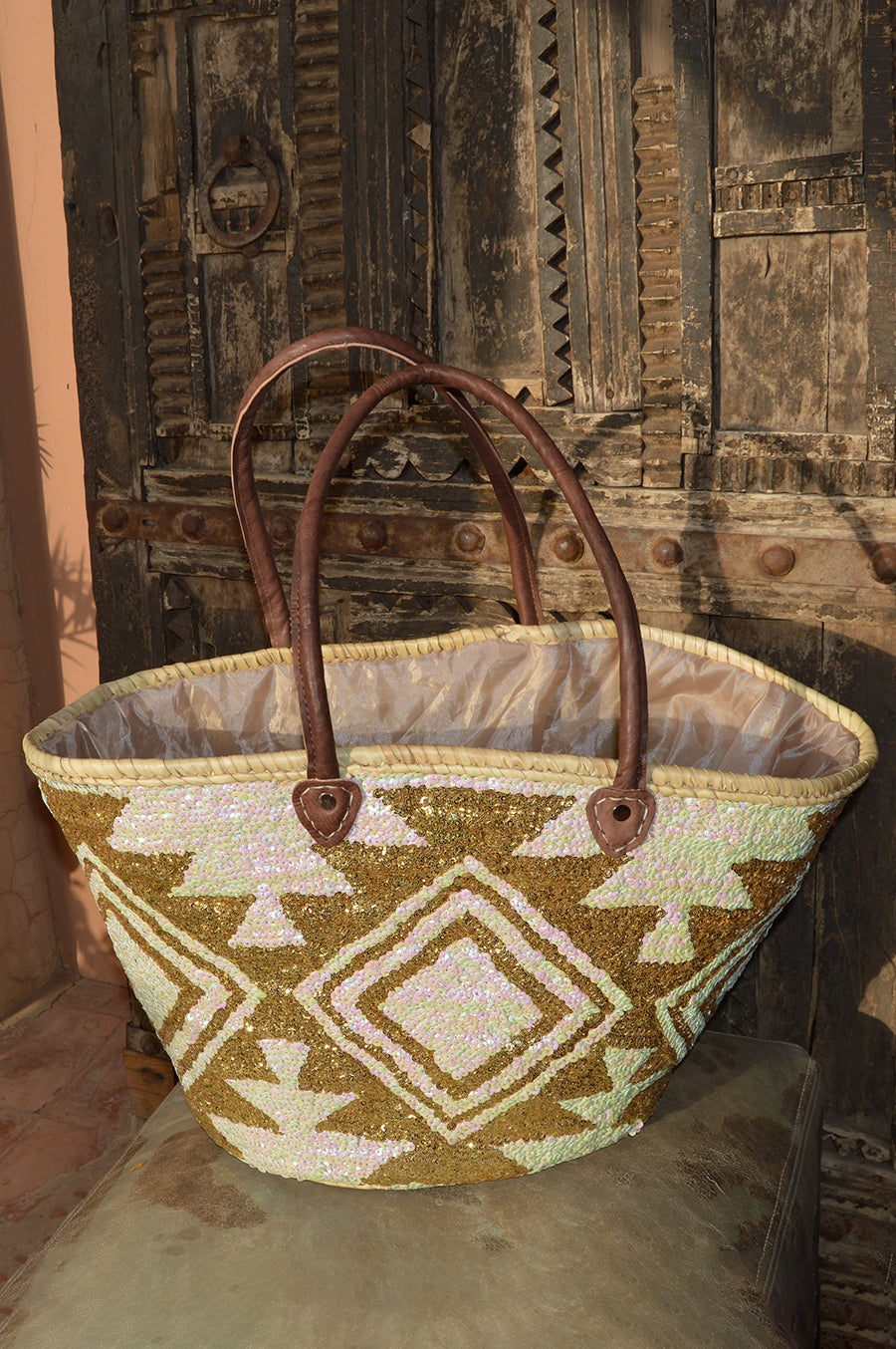White and best sale gold beach bag